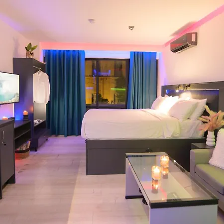 25 Dikaiosinis Ave. Appartement